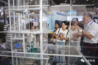 工廠里不見人，八成是機器人 大足工業園區的智能變革